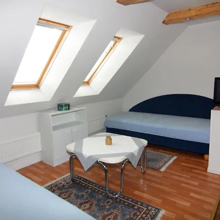 Im Gutshaus Schulenbrook Metelsdorf